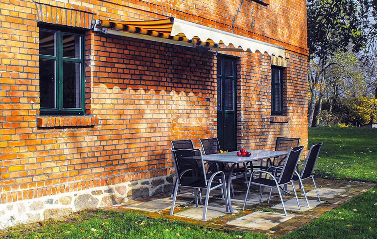 3 Bedroom Stunning Home In Wolin Jarzebowo Zewnętrze zdjęcie